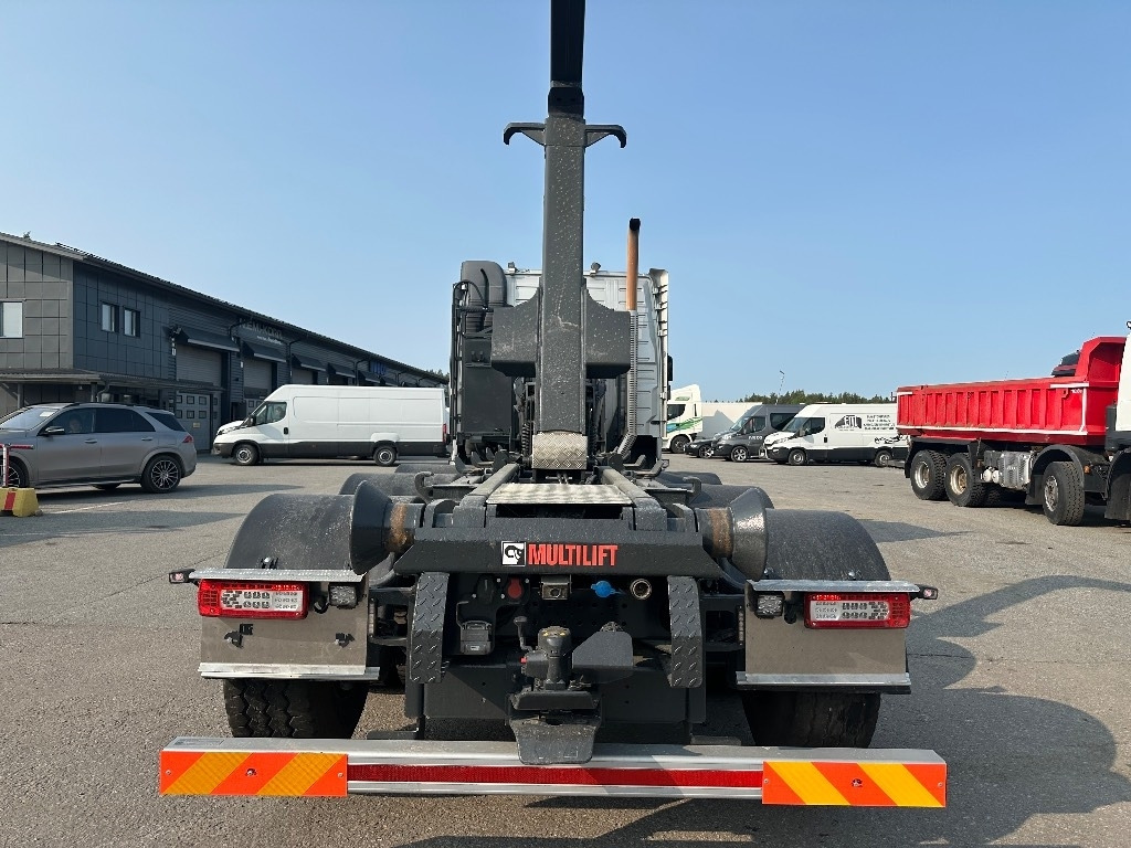 Volvo FMX 510 8x4*4 - Haakarmsysteem vrachtwagen: afbeelding 5 Volvo FMX 510 8x4*4 - Haakarmsysteem vrachtwagen: afbeelding 5