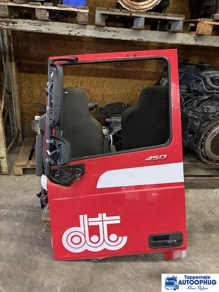 DAF LH Door – DAF 1881862 - Carrosserie en exterieur voor Vrachtwagen: afbeelding 1 DAF LH Door – DAF 1881862 - Carrosserie en exterieur voor Vrachtwagen: afbeelding 1