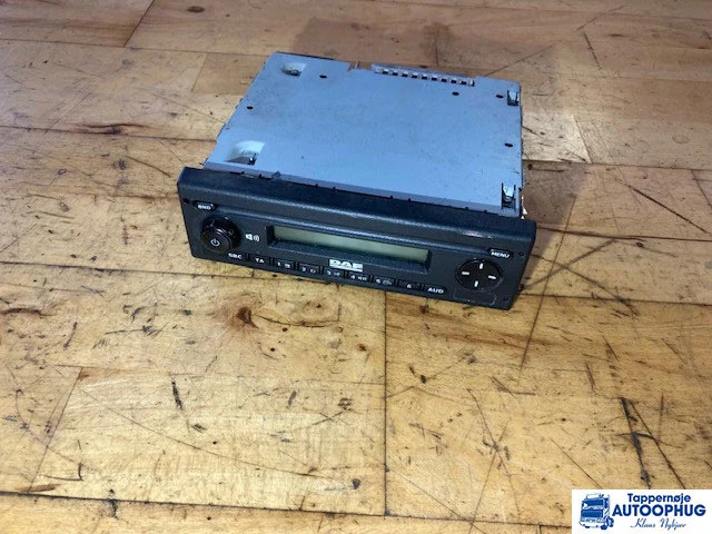 DAF Radio – DAF 1858912 - Elektrisch systeem voor Vrachtwagen: afbeelding 1 DAF Radio – DAF 1858912 - Elektrisch systeem voor Vrachtwagen: afbeelding 1