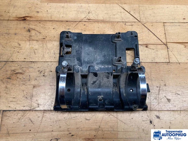 MAN Front radar sensor – MAN 81.27610-0035 - Elektrisch systeem voor Vrachtwagen: afbeelding 2 MAN Front radar sensor – MAN 81.27610-0035 - Elektrisch systeem voor Vrachtwagen: afbeelding 2