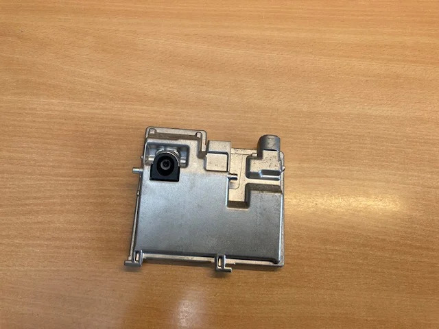 Mercedes A0004461805 – Mercedes multi function camera - Elektrisch systeem voor Vrachtwagen: afbeelding 1 Mercedes A0004461805 – Mercedes multi function camera - Elektrisch systeem voor Vrachtwagen: afbeelding 1