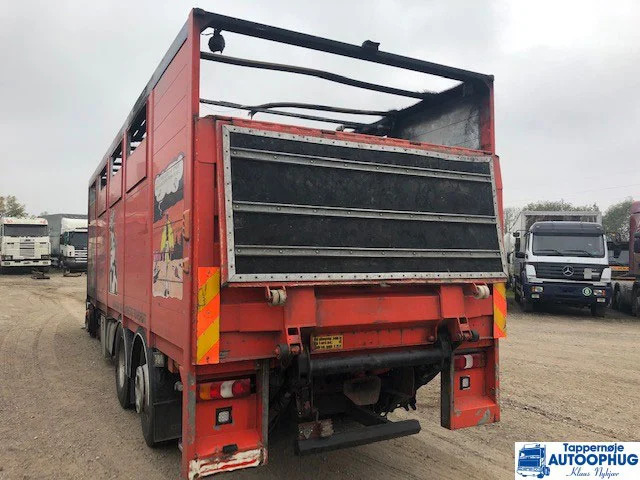 Mercedes-Benz Antos 2543L 6X2 - Vrachtwagen met open laadbak: afbeelding 4 Mercedes-Benz Antos 2543L 6X2 - Vrachtwagen met open laadbak: afbeelding 4