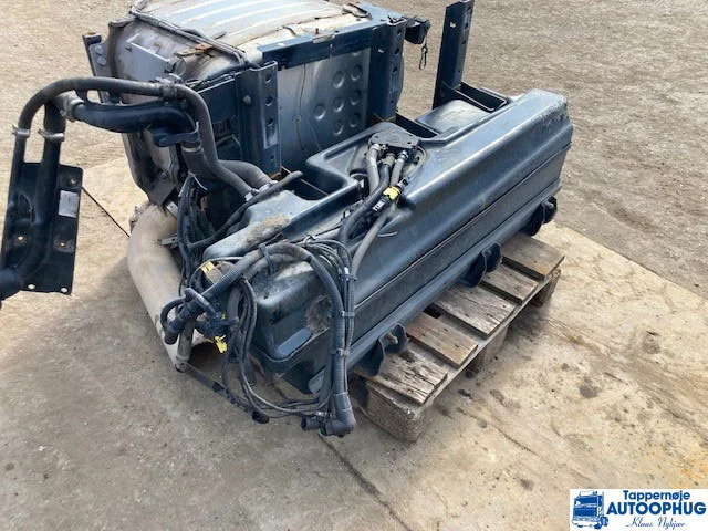 Scania 2173142 Adblue tank - AdBlue Tank voor Vrachtwagen: afbeelding 2 Scania 2173142 Adblue tank - AdBlue Tank voor Vrachtwagen: afbeelding 2