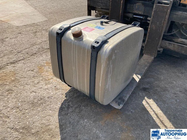 Scania Brandstof tank P/N: 1517304 / 1871188 - Brandstoftank voor Vrachtwagen: afbeelding 1 Scania Brandstof tank P/N: 1517304 / 1871188 - Brandstoftank voor Vrachtwagen: afbeelding 1