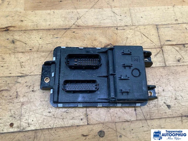 Scania ECU EEC – Scania 3074920 - ECU voor Vrachtwagen: afbeelding 1 Scania ECU EEC – Scania 3074920 - ECU voor Vrachtwagen: afbeelding 1