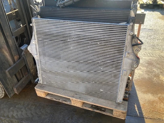 Scania Intercooler – Scania 2898837 - Motor en onderdelen voor Vrachtwagen: afbeelding 2 Scania Intercooler – Scania 2898837 - Motor en onderdelen voor Vrachtwagen: afbeelding 2