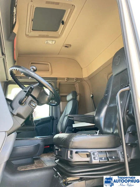 Scania R580 8X4 ONLY PARTS - Containertransporter/ Wissellaadbak vrachtwagen: afbeelding 5 Scania R580 8X4 ONLY PARTS - Containertransporter/ Wissellaadbak vrachtwagen: afbeelding 5