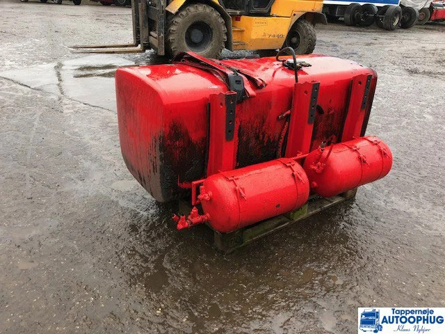 Scania brændstoftank 700L P/N: 1871192 / 1517309 - Brandstoftank voor Vrachtwagen: afbeelding 3 Scania brændstoftank 700L P/N: 1871192 / 1517309 - Brandstoftank voor Vrachtwagen: afbeelding 3
