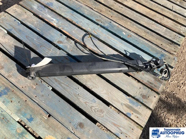 Volvo Cab tilt cylinder – Volvo 23679505 - Cabine en interieur voor Vrachtwagen: afbeelding 1 Volvo Cab tilt cylinder – Volvo 23679505 - Cabine en interieur voor Vrachtwagen: afbeelding 1