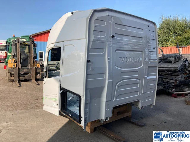 Volvo FH4 førerhus / cabine / CAP HI 215 (Kopier) - Cabine en interieur voor Vrachtwagen: afbeelding 4 Volvo FH4 førerhus / cabine / CAP HI 215 (Kopier) - Cabine en interieur voor Vrachtwagen: afbeelding 4