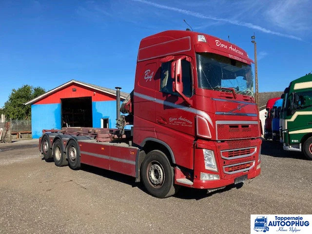Volvo FH500 8X2 HIAB 077 - Containertransporter/ Wissellaadbak vrachtwagen, Kraanwagen: afbeelding 2 Volvo FH500 8X2 HIAB 077 - Containertransporter/ Wissellaadbak vrachtwagen, Kraanwagen: afbeelding 2