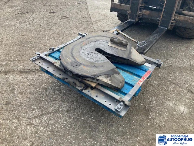 Volvo JOST flytbar skammel - Koppelschotel voor Vrachtwagen: afbeelding 2 Volvo JOST flytbar skammel - Koppelschotel voor Vrachtwagen: afbeelding 2