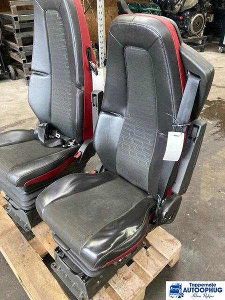 Volvo Sæde LH Volvo 84165773 - Cabine en interieur voor Vrachtwagen: afbeelding 1 Volvo Sæde LH Volvo 84165773 - Cabine en interieur voor Vrachtwagen: afbeelding 1