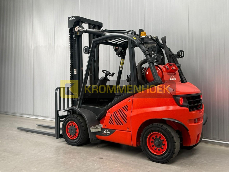 Linde H 40 T-02 - LPG heftruck: afbeelding 3 Linde H 40 T-02 - LPG heftruck: afbeelding 3