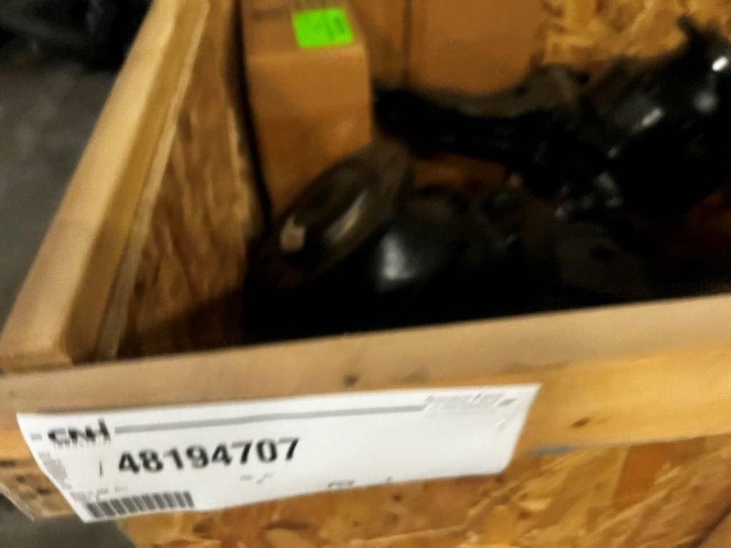 CNH Hydraulic drive - CNH - MG18  - Frame/ Chassis voor Landbouwmachine: afbeelding 2 CNH Hydraulic drive - CNH - MG18  - Frame/ Chassis voor Landbouwmachine: afbeelding 2