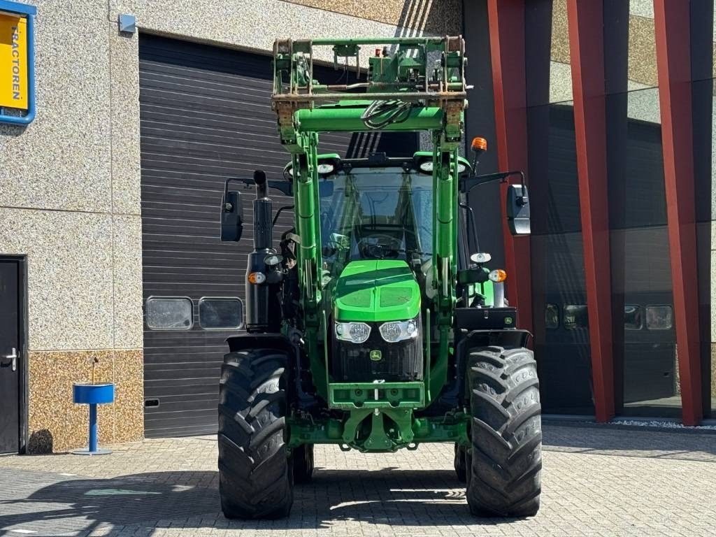 John Deere 6110M, 2021, Auto Power, 623R frontloader!! - Tractor: afbeelding 2 John Deere 6110M, 2021, Auto Power, 623R frontloader!! - Tractor: afbeelding 2