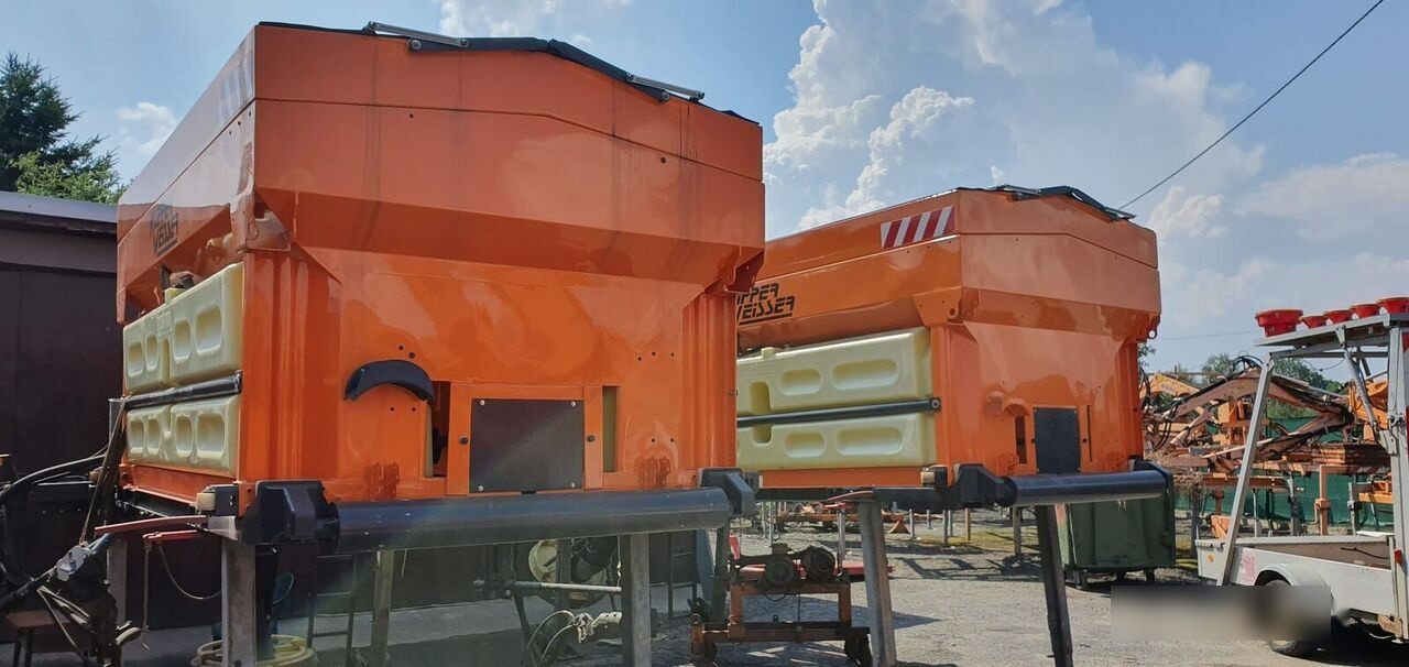 Zout/ Zandstrooier voor Gemeentelijke machine/ Speciaal Küpper-Weisser IMSSN 7m3: afbeelding 12