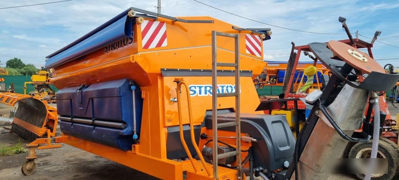 Zout/ Zandstrooier voor Gemeentelijke machine/ Speciaal Schmidt odnowiona 2022: afbeelding 7
