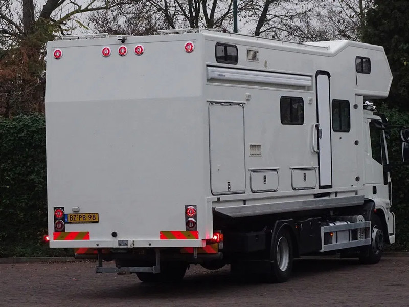 Iveco Eurocargo 12.250 AUT LEER CAM CAMPERUNIT TKM 31000 - Bergingsvoertuig: afbeelding 2 Iveco Eurocargo 12.250 AUT LEER CAM CAMPERUNIT TKM 31000 - Bergingsvoertuig: afbeelding 2