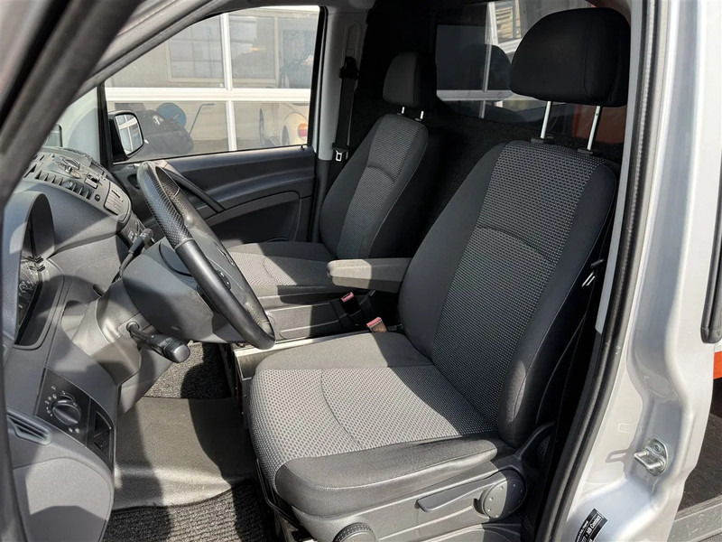 Mercedes-Benz Vito 113 CDI 2x Schuifdeur Navi Acc Cruise 1e Eigenaar Origi NL VERKOCHT! - Kleine bestelwagen: afbeelding 4 Mercedes-Benz Vito 113 CDI 2x Schuifdeur Navi Acc Cruise 1e Eigenaar Origi NL VERKOCHT! - Kleine bestelwagen: afbeelding 4