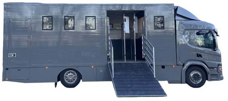 Scania P250 Horse Truck - Paardenvrachtwagen: afbeelding 2 Scania P250 Horse Truck - Paardenvrachtwagen: afbeelding 2