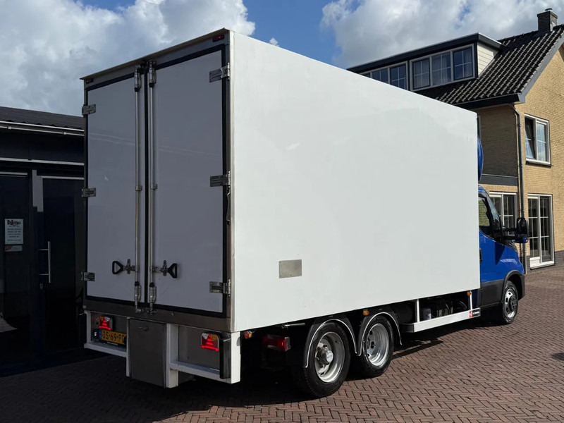 Iveco Daily 40C18 3.0 180PK Aut.Clixtar Koeler 2.6 ton Laadvm. BE License - Trekker: afbeelding 3 Iveco Daily 40C18 3.0 180PK Aut.Clixtar Koeler 2.6 ton Laadvm. BE License - Trekker: afbeelding 3