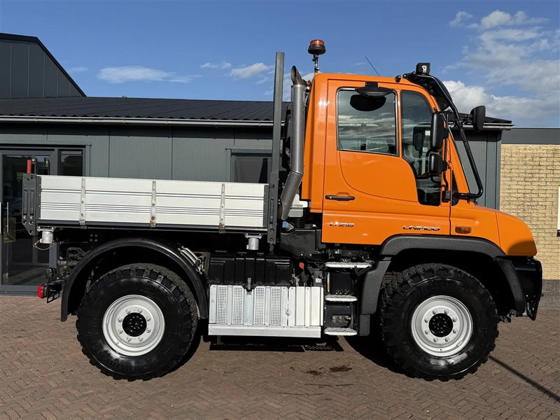Mercedes-Benz Unimog U 218 Kipper 3 Seats 4WD AGRI Euro 6 - Vrachtwagen: afbeelding 2 Mercedes-Benz Unimog U 218 Kipper 3 Seats 4WD AGRI Euro 6 - Vrachtwagen: afbeelding 2