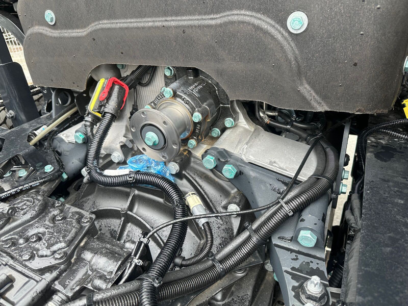 Nieuw Chassis vrachtwagen MAN 41.440: afbeelding 10 Nieuw Chassis vrachtwagen MAN 41.440: afbeelding 10