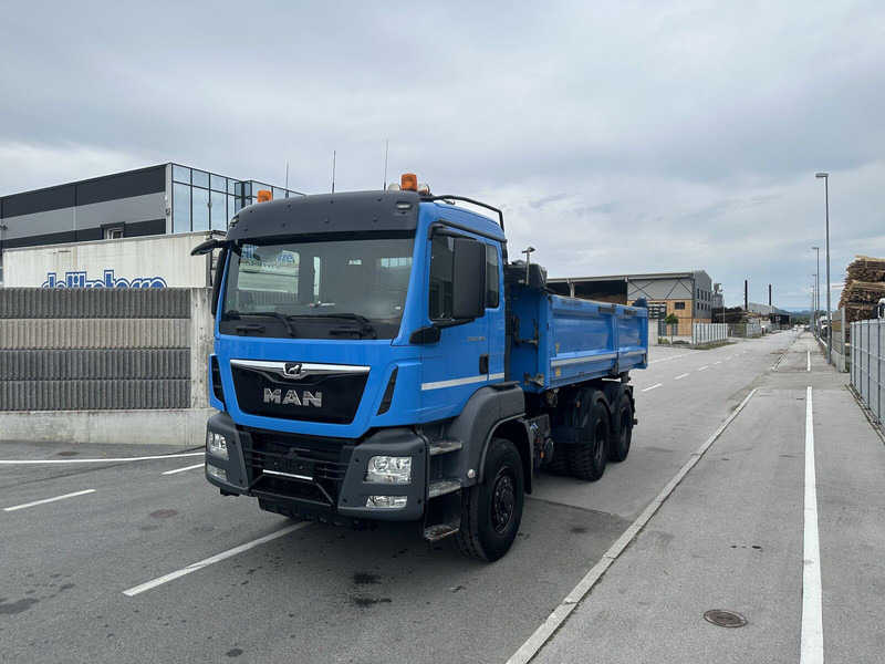 MAN TGS 26.460 - Kipper vrachtwagen: afbeelding 2 MAN TGS 26.460 - Kipper vrachtwagen: afbeelding 2
