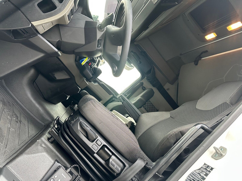 MAN TGX 18.510 4X2 LL SA Intarder Klima ACC - Trekker: afbeelding 5 MAN TGX 18.510 4X2 LL SA Intarder Klima ACC - Trekker: afbeelding 5