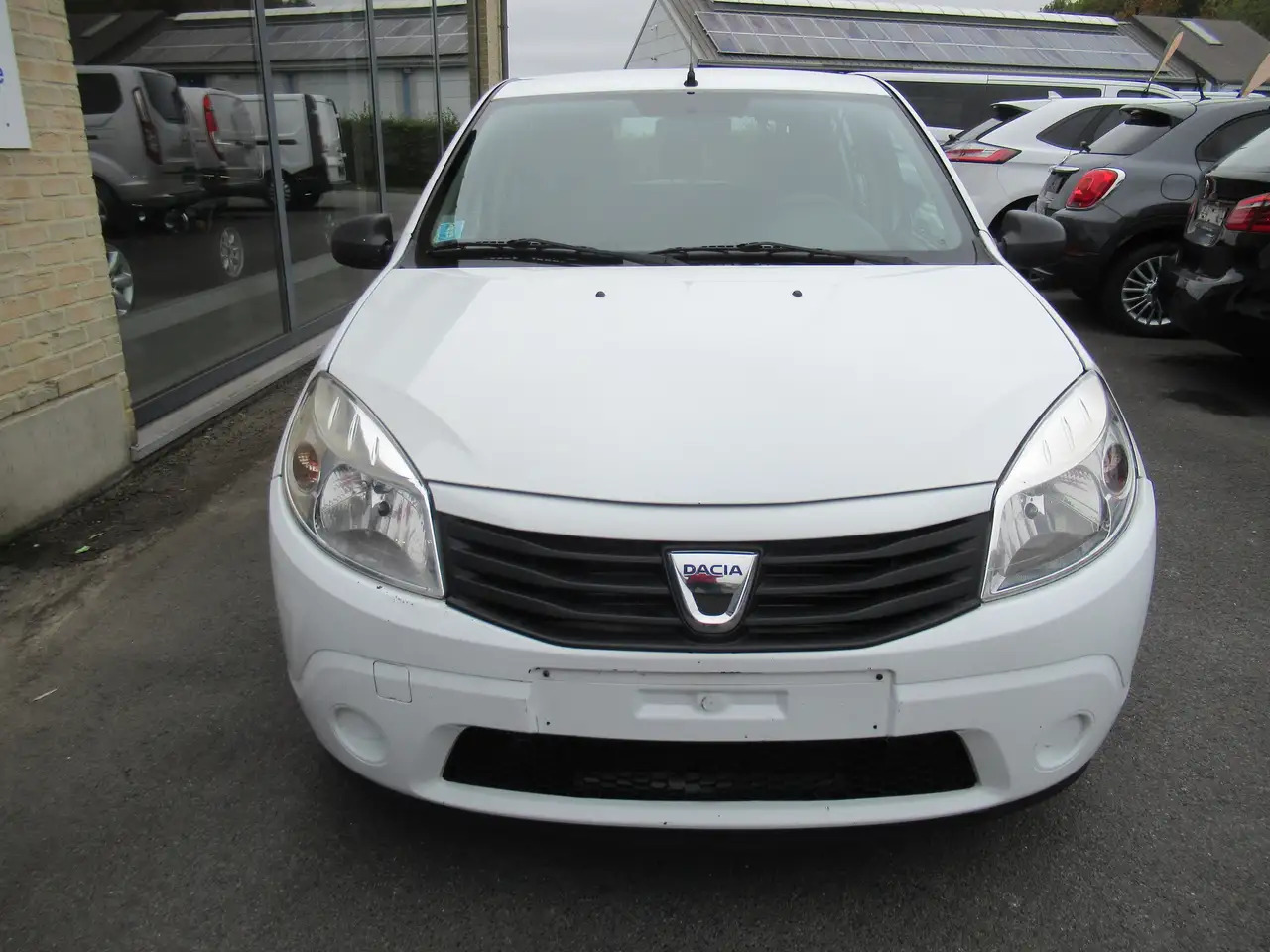 Dacia Sandero Sandero 1.2i Ambiance - Personenwagen: afbeelding 3 Dacia Sandero Sandero 1.2i Ambiance - Personenwagen: afbeelding 3