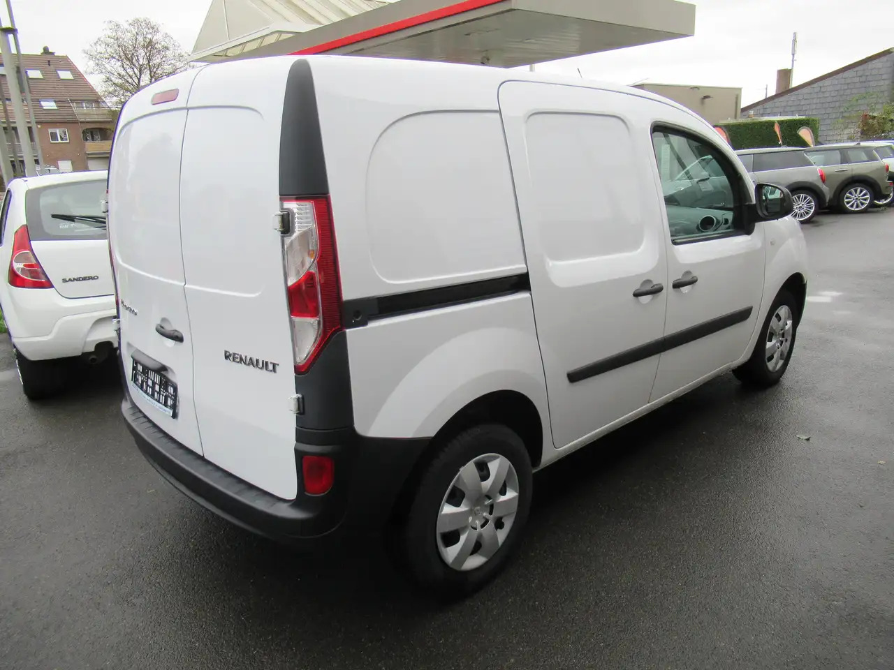 Renault Kangoo 15 DCI GRAND CONFORT CLIM 8250€+TVA/BTW - Kleine bestelwagen: afbeelding 2 Renault Kangoo 15 DCI GRAND CONFORT CLIM 8250€+TVA/BTW - Kleine bestelwagen: afbeelding 2