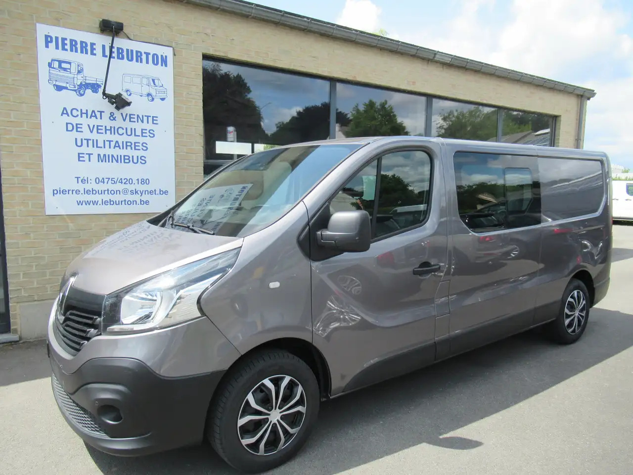 Renault Trafic L2 DBLE CAB NAVI CLIM 14000€+TVA/BTW - Gesloten bestelwagen, Bestelwagen met dubbele cabine: afbeelding 1 Renault Trafic L2 DBLE CAB NAVI CLIM 14000€+TVA/BTW - Gesloten bestelwagen, Bestelwagen met dubbele cabine: afbeelding 1