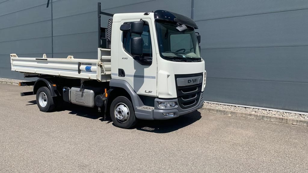 DAF LF 230 FA 7,49 t. Meiller DSK Klima Automatik - Kipper bestelwagen: afbeelding 1 DAF LF 230 FA 7,49 t. Meiller DSK Klima Automatik - Kipper bestelwagen: afbeelding 1