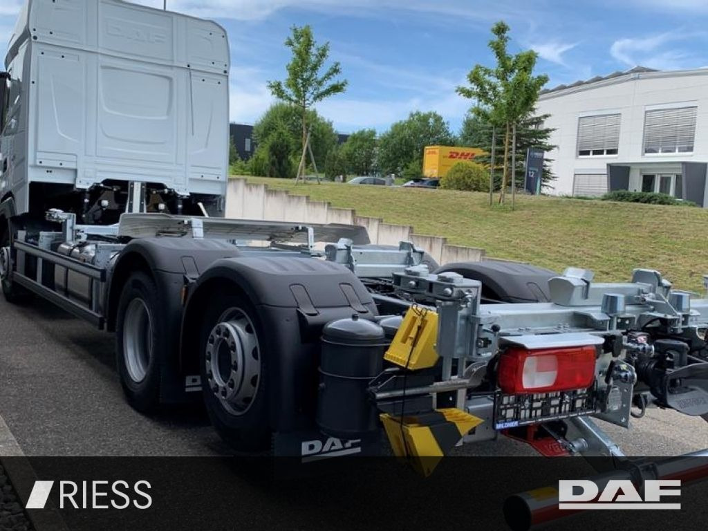 DAF XG 480 FAN 6X2 Multiwechsler 1120-1320 mm 2xAHK - Containertransporter/ Wissellaadbak vrachtwagen: afbeelding 3 DAF XG 480 FAN 6X2 Multiwechsler 1120-1320 mm 2xAHK - Containertransporter/ Wissellaadbak vrachtwagen: afbeelding 3