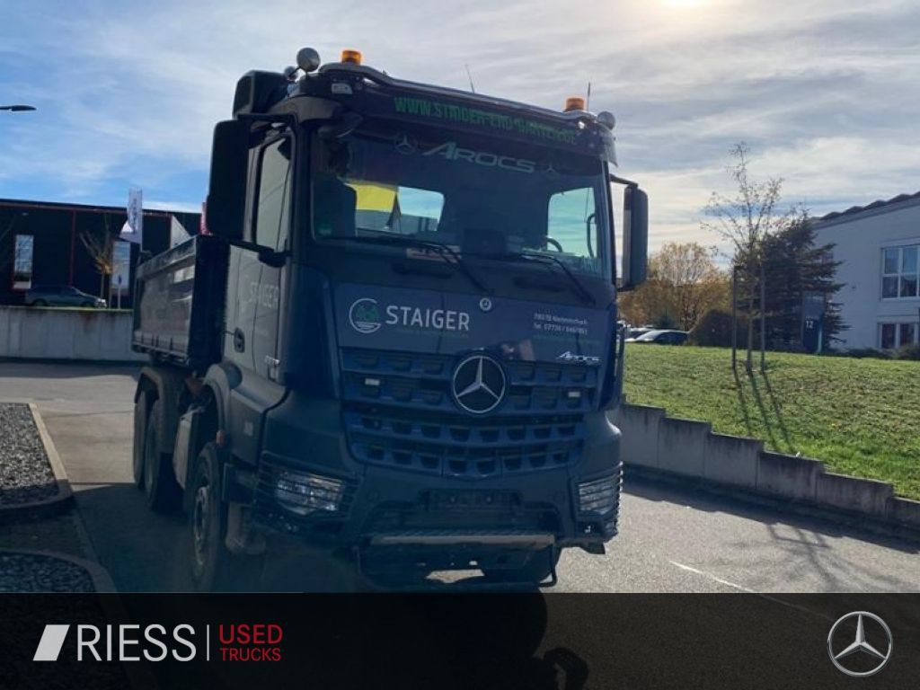 Mercedes-Benz Arocs AHK AUT Kam. KlimaA LM Massage Navi - Kipper vrachtwagen: afbeelding 3 Mercedes-Benz Arocs AHK AUT Kam. KlimaA LM Massage Navi - Kipper vrachtwagen: afbeelding 3