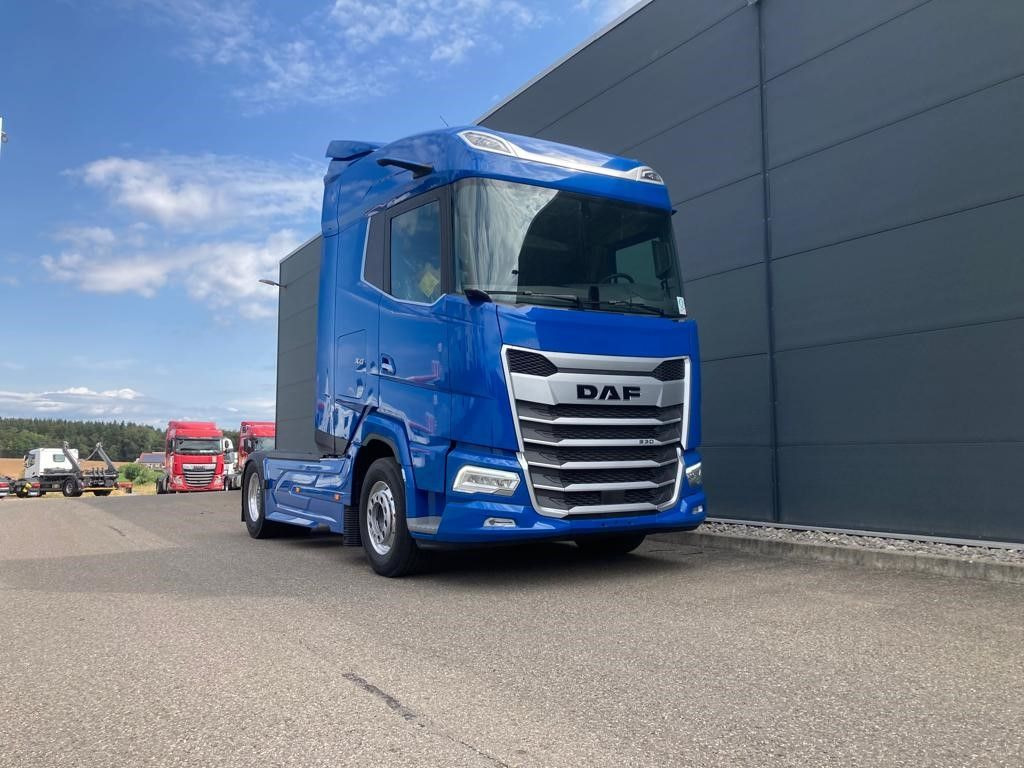 DAF XG 530 FT Alcoa Intarder Standklima Alcoa Kamera - Trekker: afbeelding 1 DAF XG 530 FT Alcoa Intarder Standklima Alcoa Kamera - Trekker: afbeelding 1