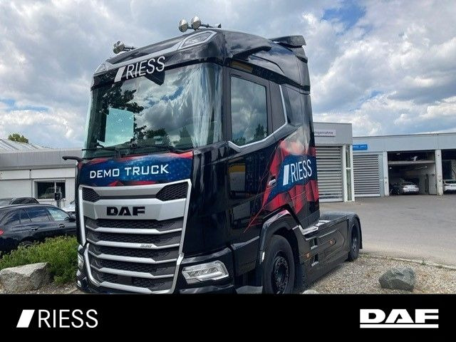 DAF XG 530 FT Vollluft Leder Kamera SpurH DAF XG 530 FT Vollluft Leder Kamera - Trekker: afbeelding 1 DAF XG 530 FT Vollluft Leder Kamera SpurH DAF XG 530 FT Vollluft Leder Kamera - Trekker: afbeelding 1