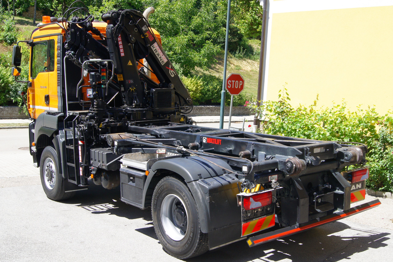 MAN TGA 18.360 BL 4x4/Euro 4/TÜV/HIAB 111 korbfähig/MULTILIFT/Winterdienst - Haakarmsysteem vrachtwagen, Kraanwagen: afbeelding 4 MAN TGA 18.360 BL 4x4/Euro 4/TÜV/HIAB 111 korbfähig/MULTILIFT/Winterdienst - Haakarmsysteem vrachtwagen, Kraanwagen: afbeelding 4