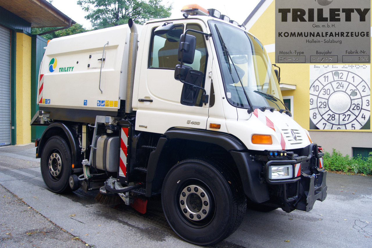 UNIMOG Unimog U400 + TRILETY Kehrmaschine/TÜV/EUR4/Leistungshydraulik - Veegwagen: afbeelding 2 UNIMOG Unimog U400 + TRILETY Kehrmaschine/TÜV/EUR4/Leistungshydraulik - Veegwagen: afbeelding 2
