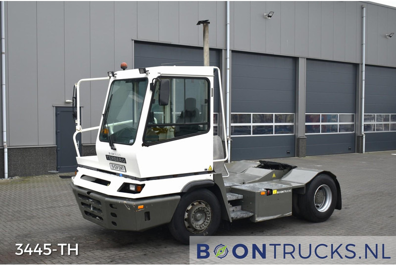 Terberg YT222 4x2 | TERMINAL TRUCK * NL KENTEKEN - Terminal trekker: afbeelding 1 Terberg YT222 4x2 | TERMINAL TRUCK * NL KENTEKEN - Terminal trekker: afbeelding 1