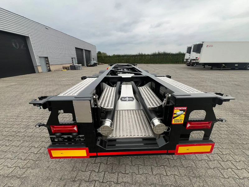 Van Hool NEW 20FT SWAP ADR FL,AT, EXII,EXIII LIFTACHSE TPMS 6x (optional with tank container) - Containertransporter/ Wissellaadbak oplegger: afbeelding 3 Van Hool NEW 20FT SWAP ADR FL,AT, EXII,EXIII LIFTACHSE TPMS 6x (optional with tank container) - Containertransporter/ Wissellaadbak oplegger: afbeelding 3