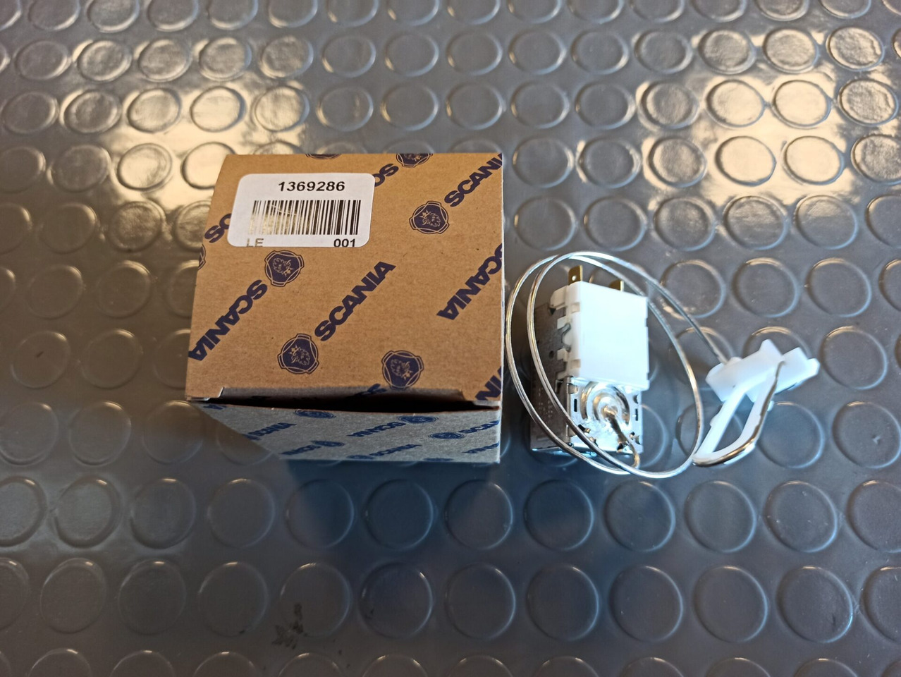 SCANIA EVAPORATOR THERMOSTAT 1369286 - Thermostaat voor Vrachtwagen: afbeelding 1 SCANIA EVAPORATOR THERMOSTAT 1369286 - Thermostaat voor Vrachtwagen: afbeelding 1