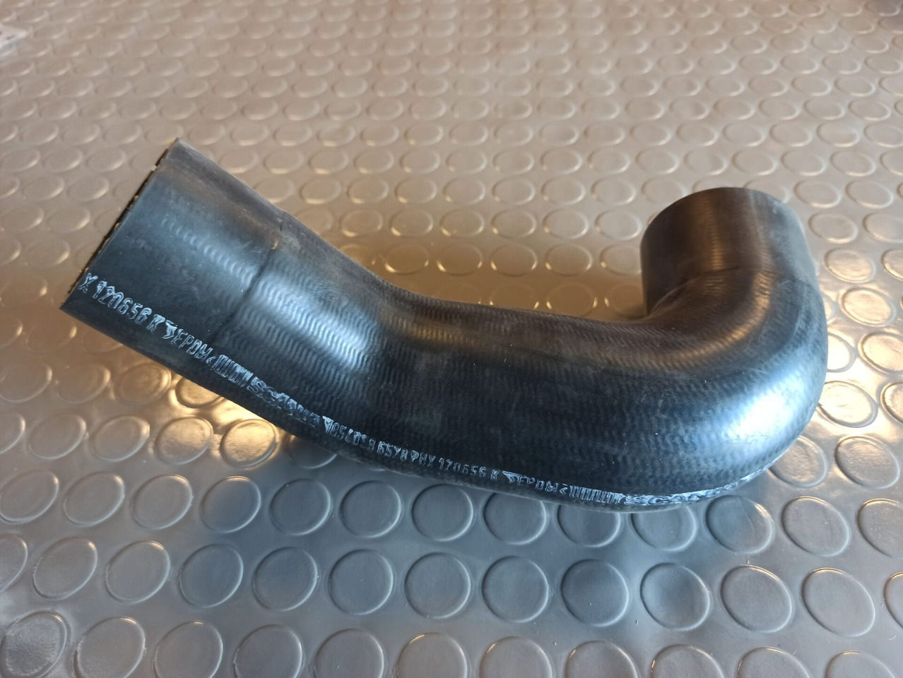 SCANIA HOSE 1854058 - Versnellingsbak en onderdelen voor Vrachtwagen: afbeelding 1 SCANIA HOSE 1854058 - Versnellingsbak en onderdelen voor Vrachtwagen: afbeelding 1