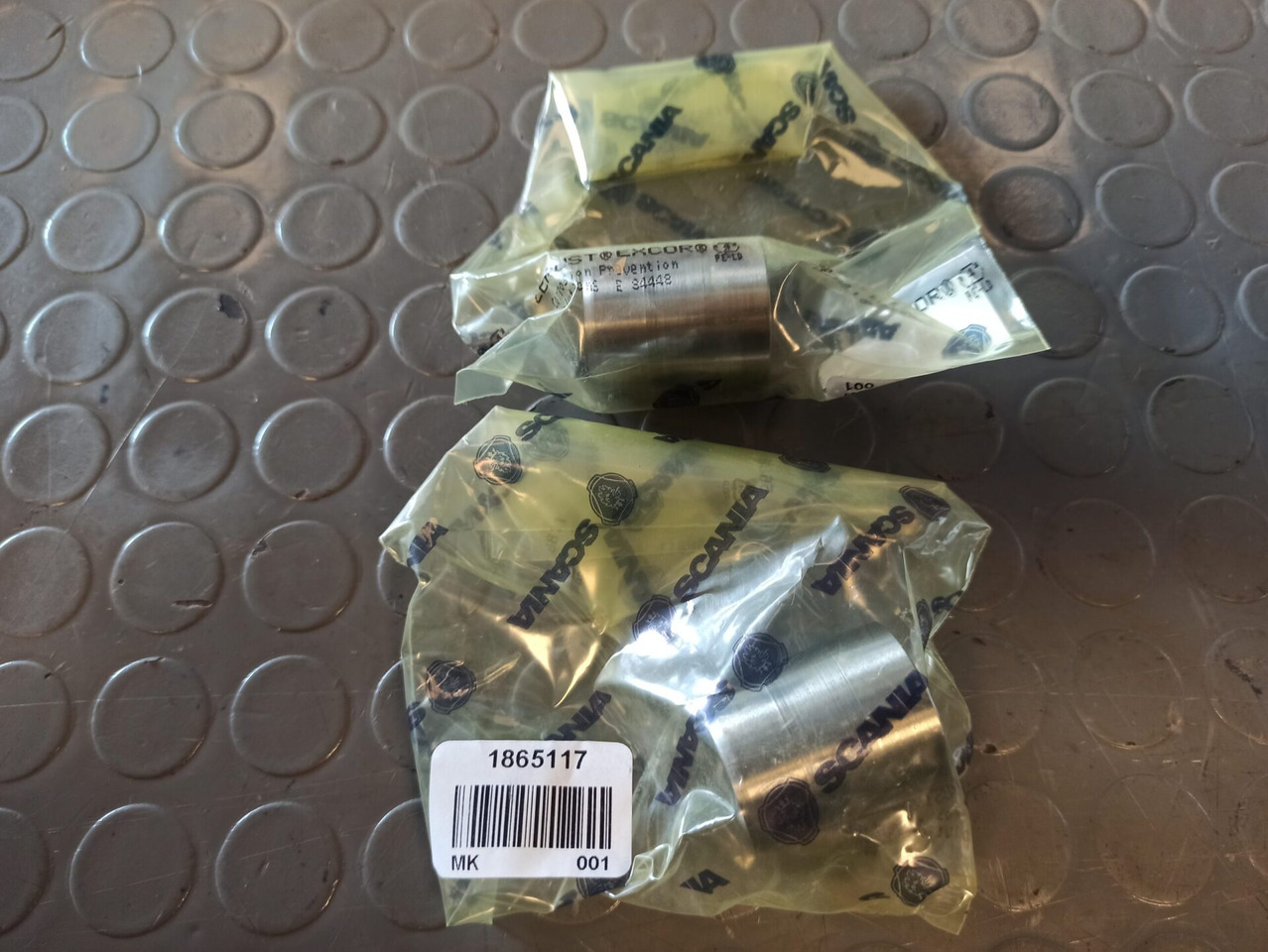 SCANIA INJECTOR SLEEVE 1865117 - Injector voor Vrachtwagen: afbeelding 1 SCANIA INJECTOR SLEEVE 1865117 - Injector voor Vrachtwagen: afbeelding 1