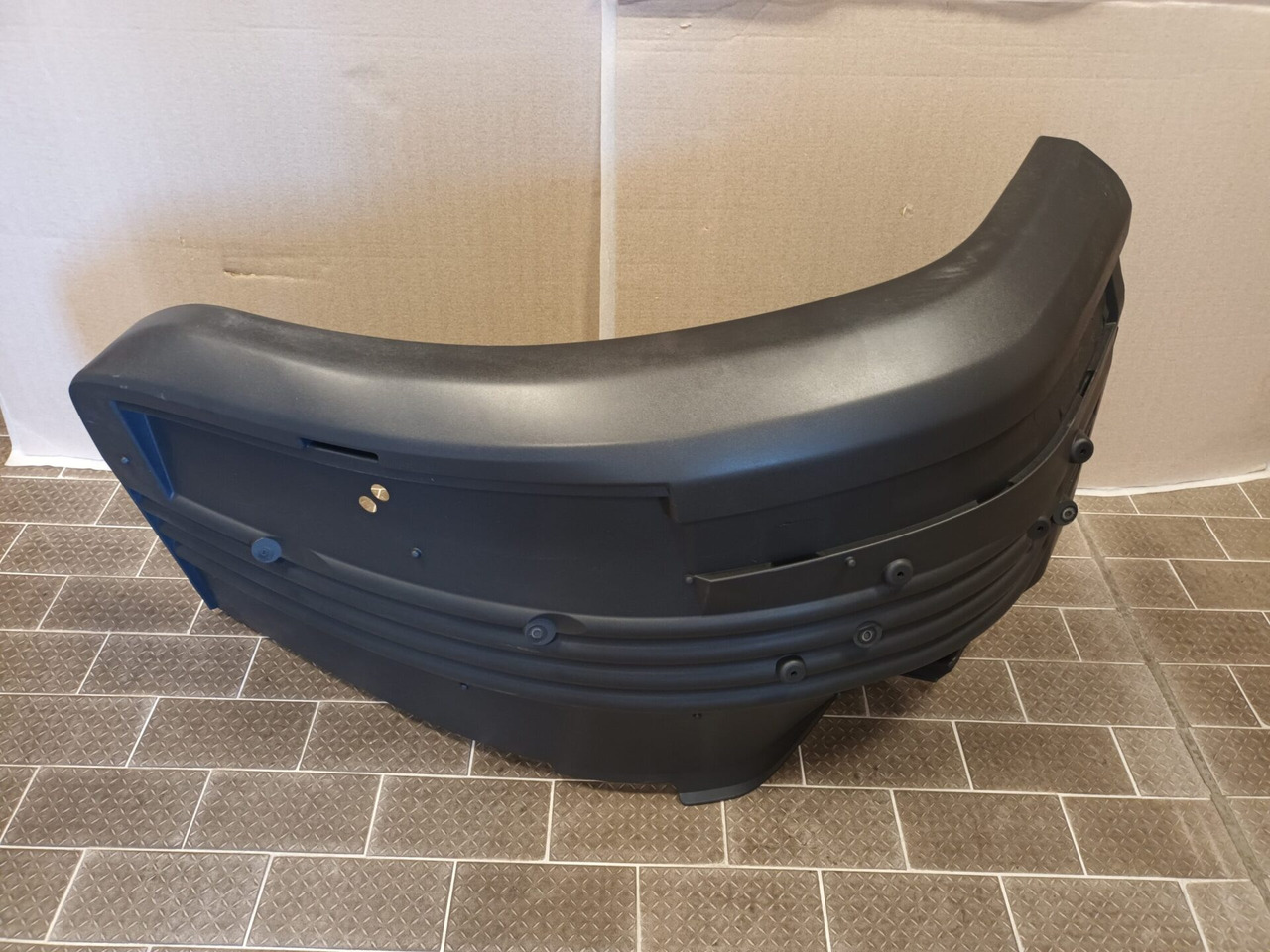 SCANIA MUDGUARD 2186373 - Spatbord voor Vrachtwagen: afbeelding 1 SCANIA MUDGUARD 2186373 - Spatbord voor Vrachtwagen: afbeelding 1