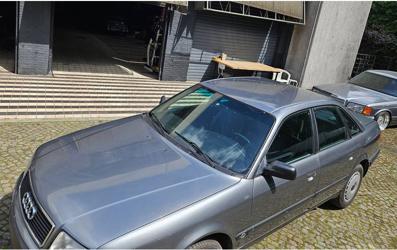 Audi 100 2.4D - Sedan: afbeelding 3 Audi 100 2.4D - Sedan: afbeelding 3