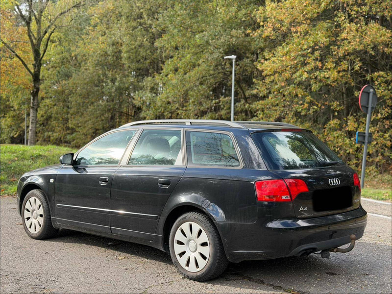 Audi A4 Avant 1.9 TDI - Sedan: afbeelding 2 Audi A4 Avant 1.9 TDI - Sedan: afbeelding 2