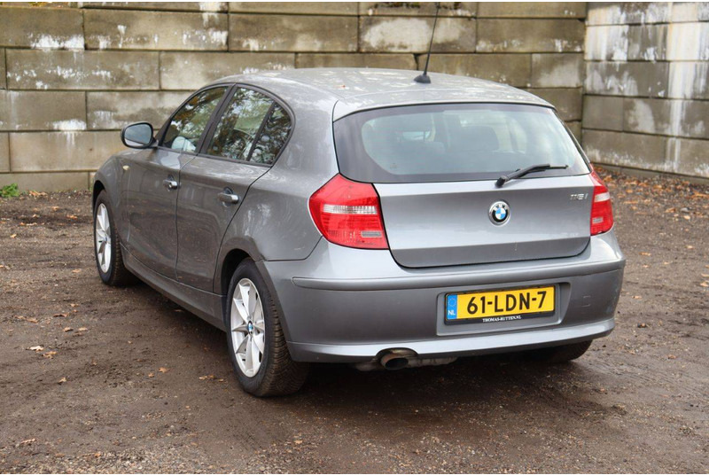 BMW 1 Serie 116i - Sedan: afbeelding 4 BMW 1 Serie 116i - Sedan: afbeelding 4