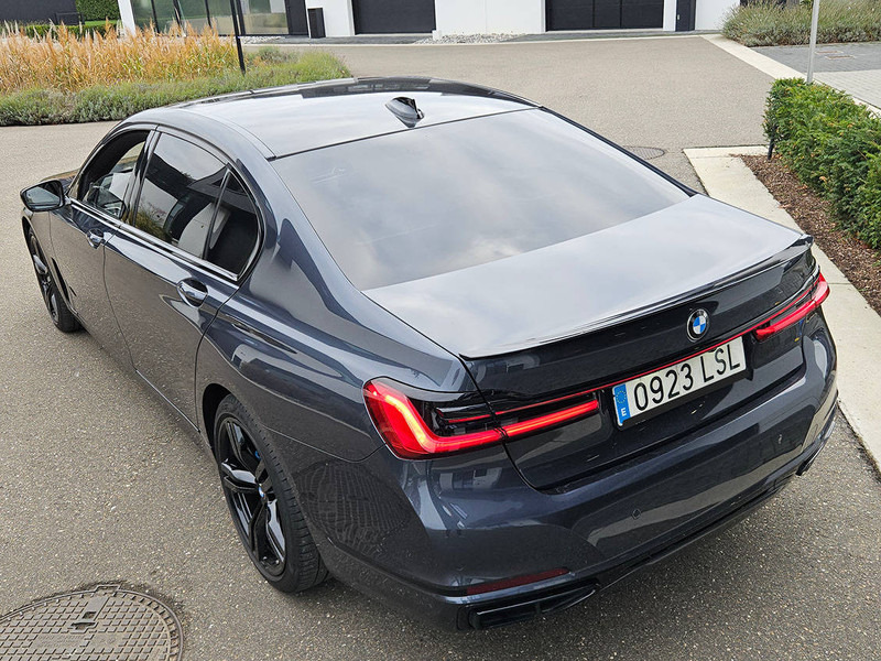 BMW 7-Reeks Long (G12 - update) _ 750 Ld xDrive - Sedan: afbeelding 3 BMW 7-Reeks Long (G12 - update) _ 750 Ld xDrive - Sedan: afbeelding 3